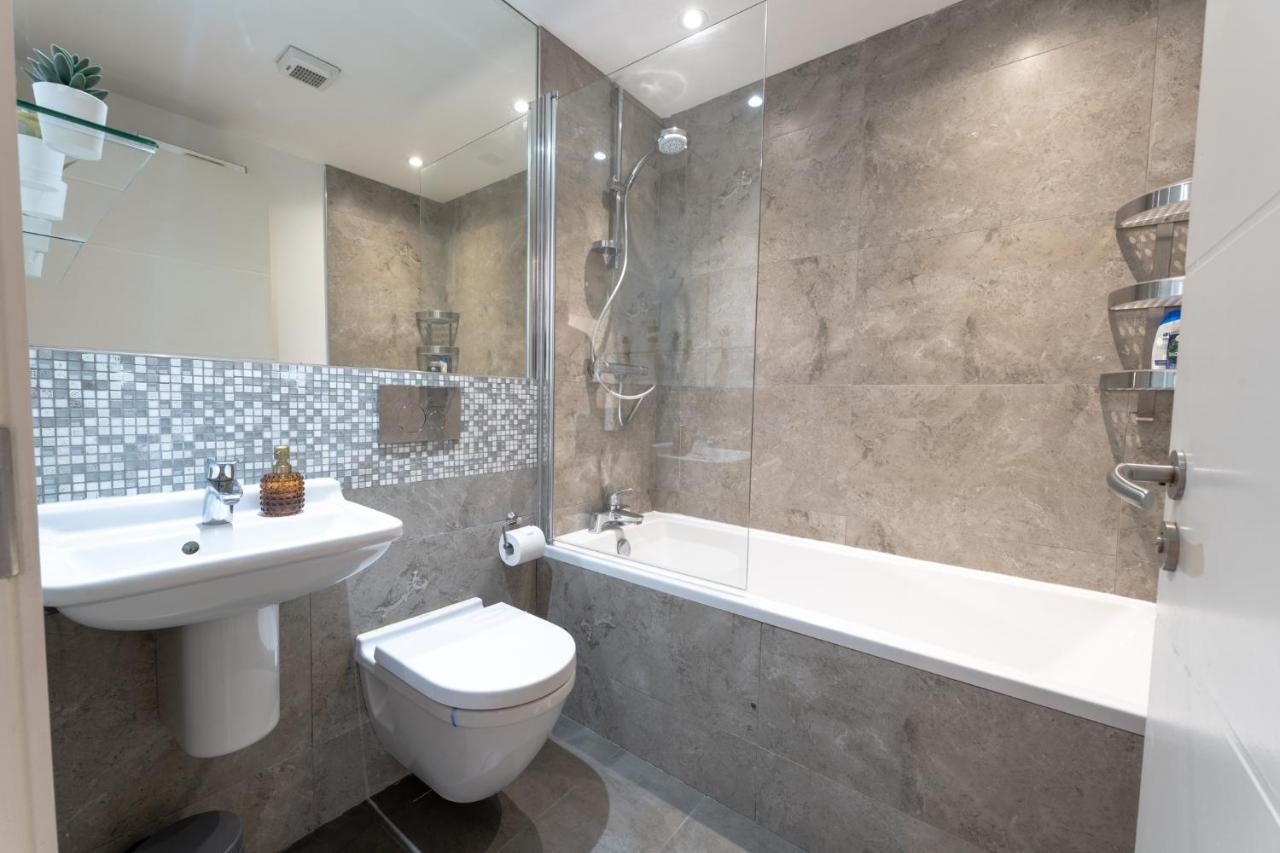 Belfast Quarters: 10Th Floor Gem Apartment Ngoại thất bức ảnh
